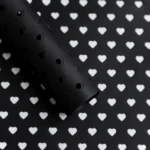 Hârtie perforată cu inimioare 38 × 50 cm (set 5 coli)
