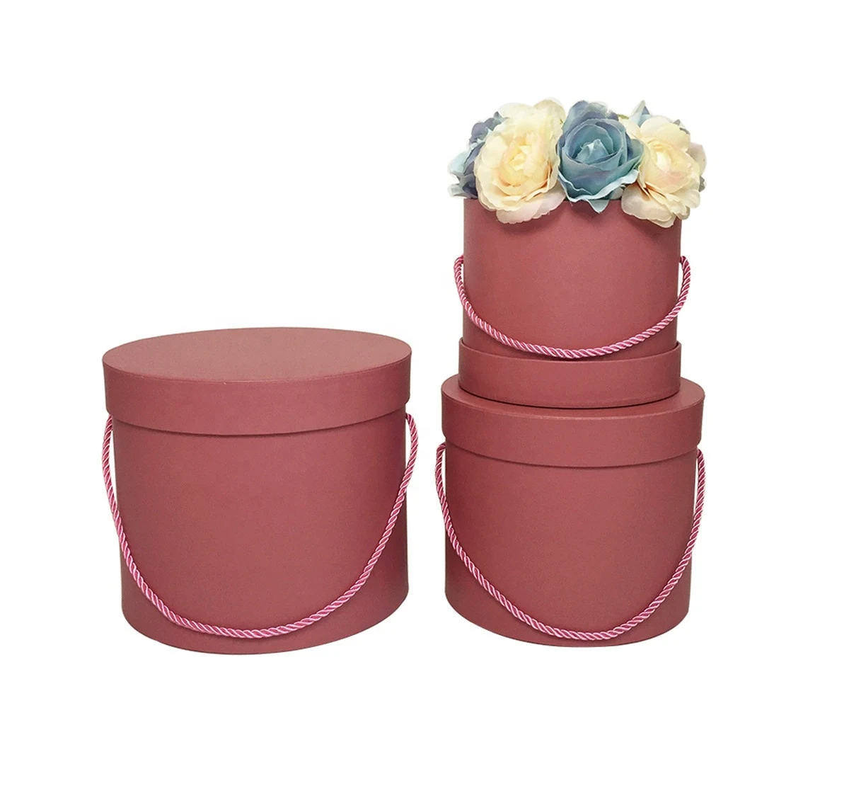 Set 3 cutii rotunde carton rigid cu mâner șnur – Roz