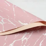 Ambalaj bicolor cu model marmorat pentru buchete (set 20 coli)