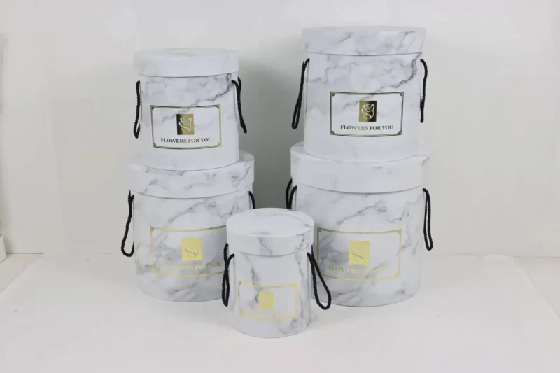 Set 5 cutii rotunde cu mâner din șnur